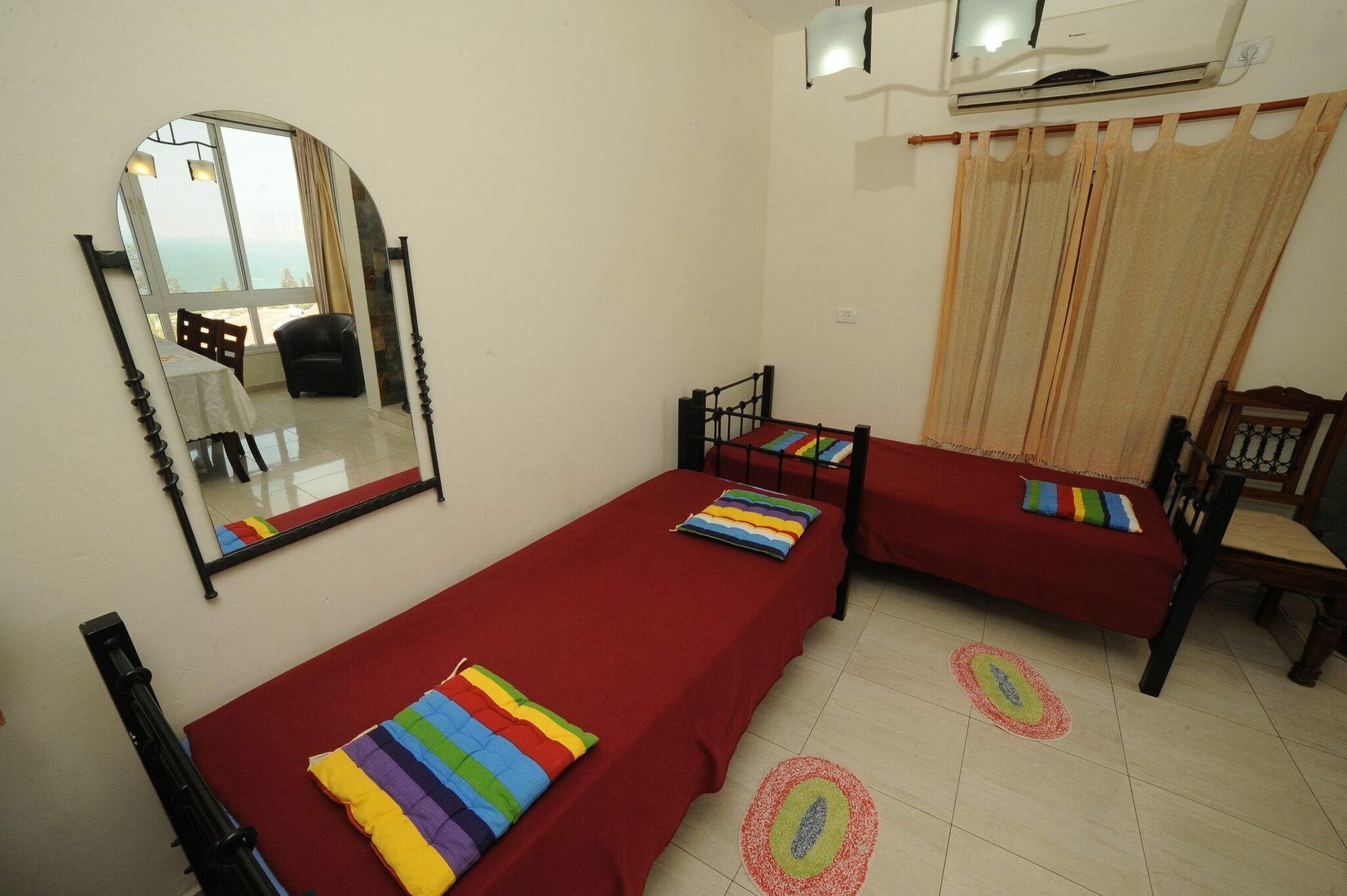 Gate To Galilee Apartment Тиберия Екстериор снимка